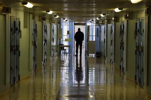 Le nombre de détenus a atteint un nouveau record historique au 1er mai, avec 73.162 personnes incarcérées dans les prisons françaises.
