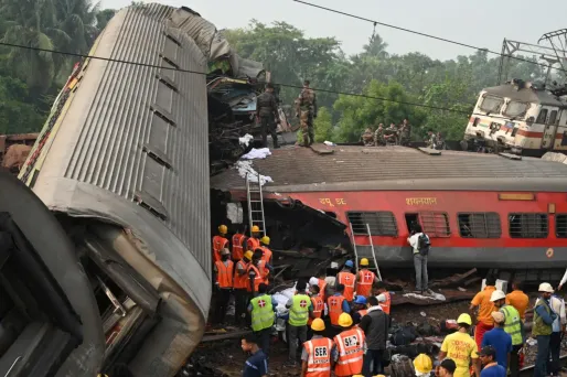 Un problème dans le système électronique d'aiguillage a provoqué la catastrophe ferroviaire la plus meurtrière de ces dernières décennies en Inde.