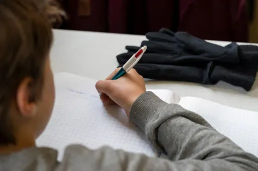 Les collégiens auront plus d'heures d'enseignement moral et civique.