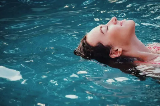 Passez un été agréable avec ces offres sur les spas et les piscines hors sol