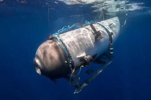 Des "restes humains présumés" ont été découverts parmi les débris du submersible Titan.