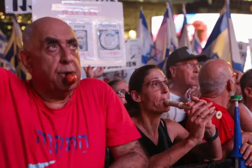 L'annonce en janvier du projet a déclenché l'un des plus grands mouvements de contestation de l'histoire du pays, qui mobilise chaque semaine des dizaines de milliers de manifestants.