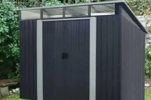 Belle offre sur cet abri de jardin