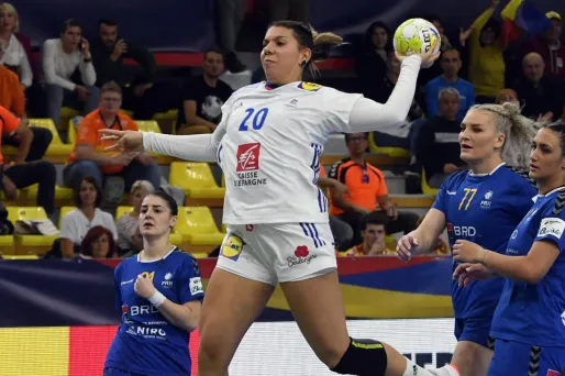 Les Bleues ont battu la Roumanie 35-21 et sont déjà qualifiées pour le second tour de l'Euro-2022