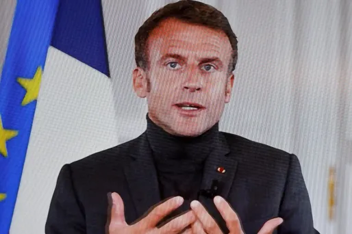 Dans une vidéo, Emmanuel Macron a appelé les Français à "participer" au conseil national de la refondation.