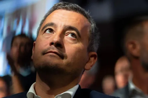 Darmanin appelle "une partie du patronat à augmenter les salaires"