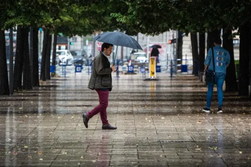 De nombreuses averses sont à prévoir une large partie du pays ce mardi.