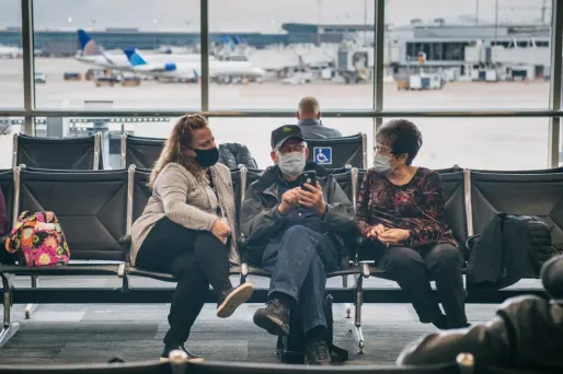 covid états-unis avion masque aéroport houston
