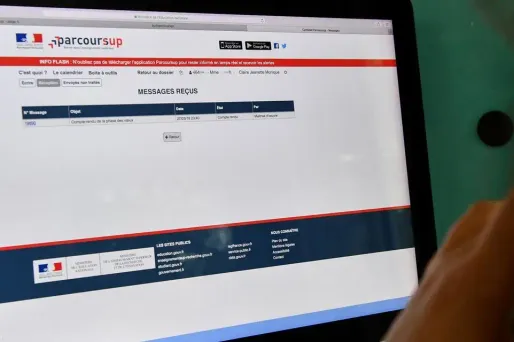 Parcoursup : le délai pour compléter ses voeux reporté au 8 avril