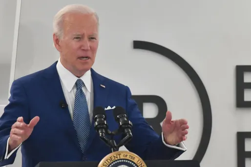 Joe Biden se rend en Europe pour renforcer l'unité des Occidentaux vis-à-vis de l'Ukraine.