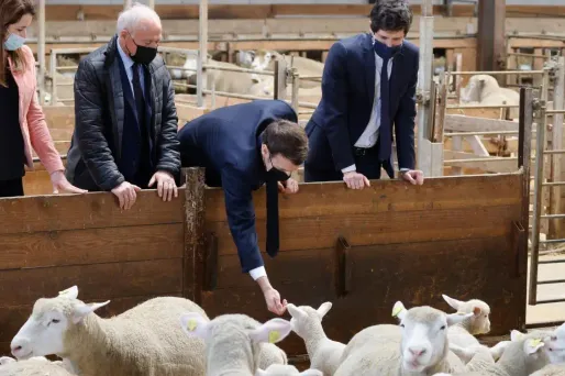 macron agriculture ferme