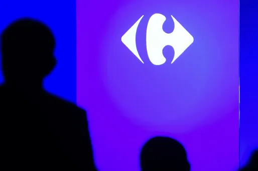 Des salariés de Carrefour se sont mobilisés partout en France pour réclamer des embauches et des hausses des salaires.