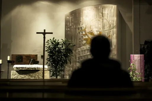 Le cardinal de Munich démissionne et dénonce "la catastrophe des abus sexuels".