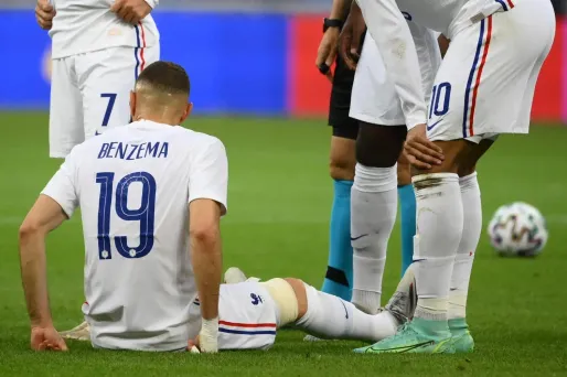 Karim Benzema s'est blessé contre la Bulgarie.