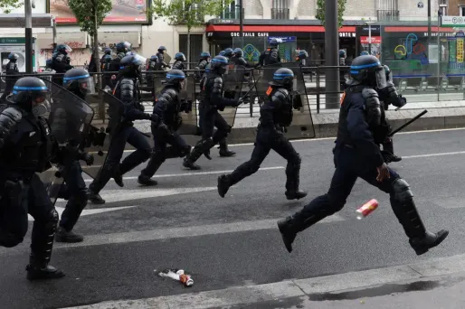 Le Conseil d'Etat a annulé jeudi plusieurs dispositions phares du schéma national du maintien de l'ordre, dont l'emploi de la technique de "la nasse".