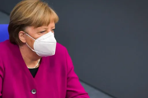 Angela Merkel préfère miser sur la "volonté" de la population.