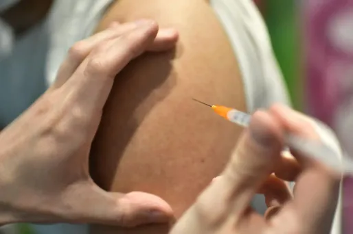 L'Union européenne a assez de doses pour vacciner complètement 70% de sa population adulte.