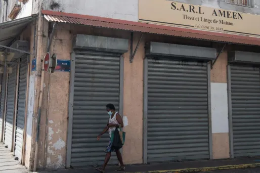 martinique covid macron préfet