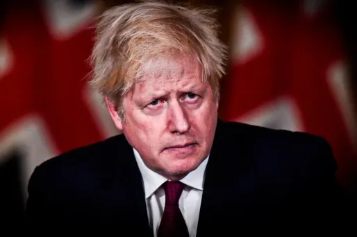 Le Premier ministre britannique condamne les insultes racistes envers trois joueurs anglais.