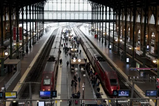 Le gouvernement demande à la SNCF de préparer un projet "beaucoup plus réduit" pour la gare du Nord.