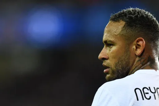 Neymar absent 6 à 8 semaines après une entorse de la cheville gauche