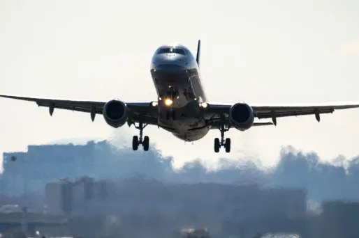 Les États-Unis demandent aux voyageurs un test négatif la veille du départ pour le pays (Illustration).