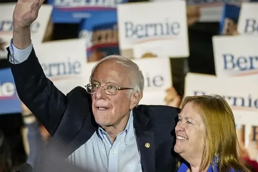 Bernie Sanders 2000*1000