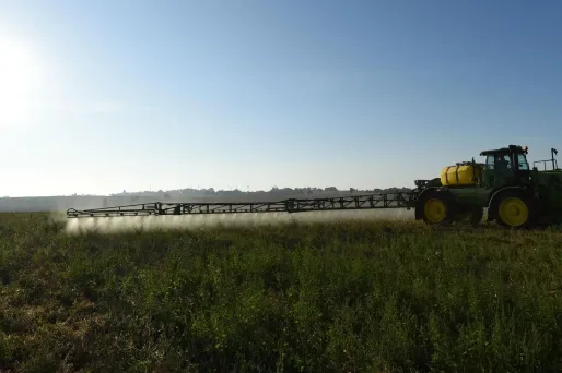 L'agriculture française a besoin de 210.000 paires de bras entre le mois de mars et le mois de mai.