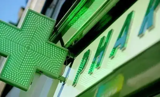 Autorisées à vendre des masques depuis dimanche, certaines pharmacies ont été dévalisées.