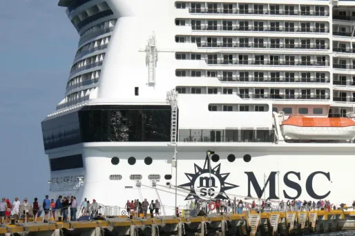 Le croisiériste MSC, qui affrétait ce vol, l'a finalement annulé