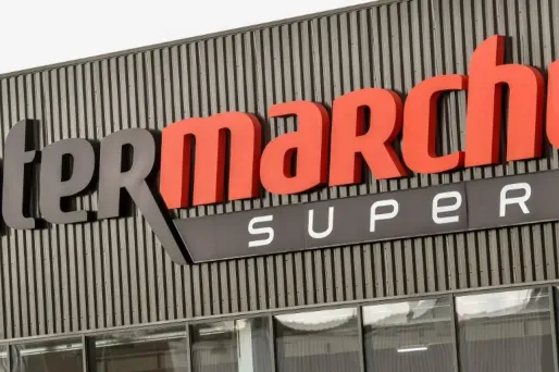 Intermarché a toutefois précisé que "les 90 millions de masques destinés aux clients ne seront pas, dans un premier temps, disponibles en rayon" (photo d'illustration).