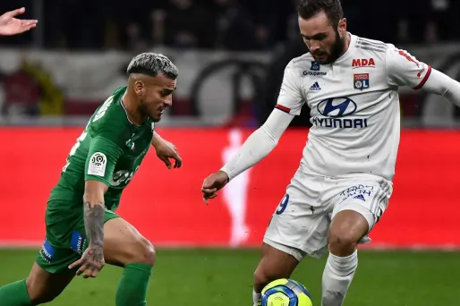 Lyon s'est imposé contre Saint-Etienne.