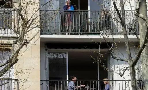 Les Français achèvent leur troisième semaine de confinement.