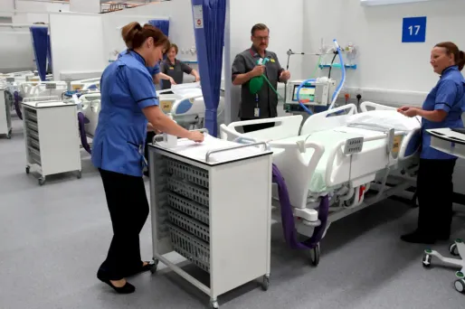 Selon les derniers chiffres, le Royaume-Uni serait le deuxième pays le plus touché au monde par le Covid-19.