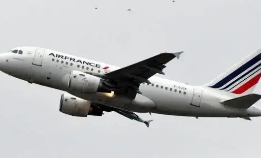 11.300 étudiants ultramarins bloqués en métropole souhaitent regagner leurs territoires.