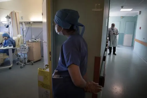 Coronavirus : le bilan en France s'établit à 28.940 morts, le reflux épidémique se poursuit