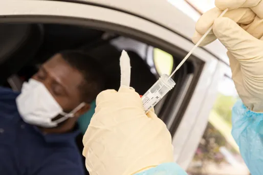 Coronavirus : 29.920 morts en France, la circulation du virus en Guyane reste préoccupante