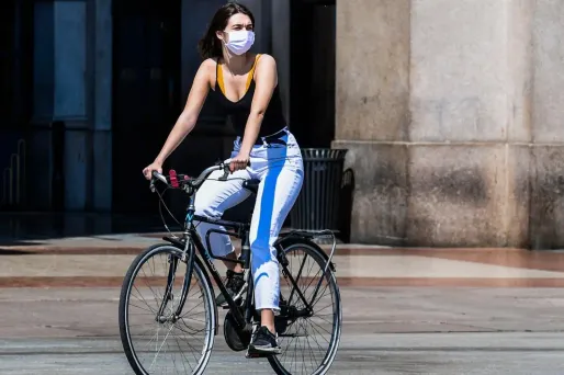Le port du masque ne sera finalement pas obligatoire à Paris pour les cyclistes et joggeurs.