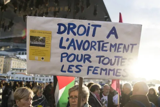 Le recours à l'avortement a légèrement augmenté en 2019.