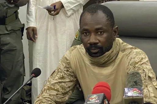 La junte militaire, menée par le colonel Assimi Goita, avait renversé l'ancien président Keïta la semaine passée.