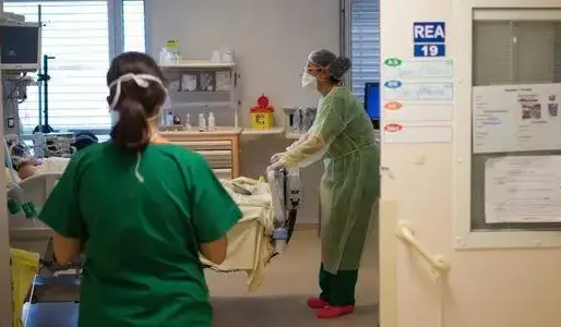 Le nombre de patients en réanimation continue d'augmenter.