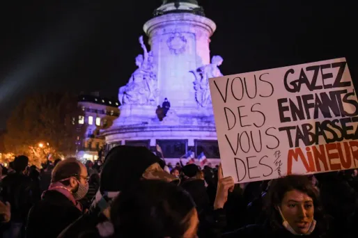 manifestation paris loi sécurité globale violences policières