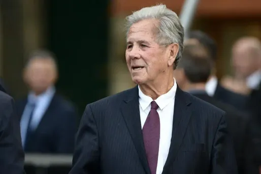 L'ancien président du Conseil Constitutionnel, Jean-Louis Debré préconise de repousser les élections régionales et départementales.