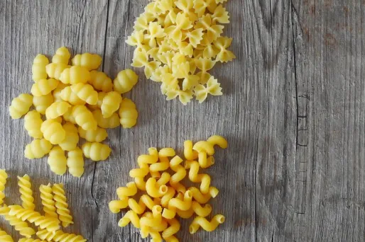 Laurent Mariotte livre sa recette des coquillettes au jambon.