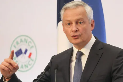 Les propos de Bruno Le Maire sur "les maires irresponsables" ont soulevé des critiques.