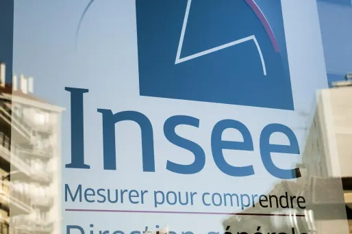 Le Covid-19 perturbe aussi le recensement de la population par l'Insee.