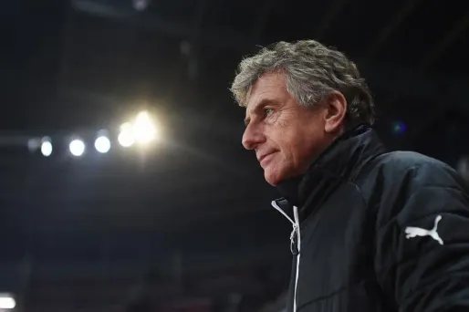 L'entraîneur de foot, Christian Gourcuff, était sorti de sa retraite en août 2019 pour remplacer Vahid Halilhodzic