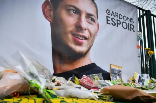 une cagnotte a été lancée par les proches du joueur argentin, disparu lundi soir au dessus de la Manche.