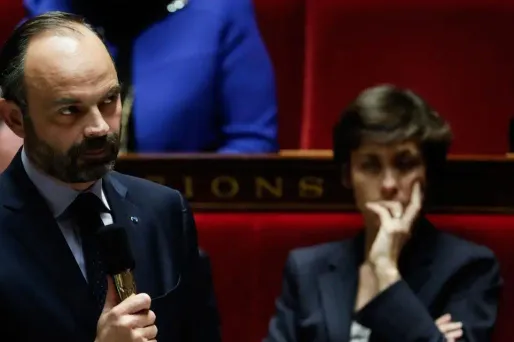 Edouard Philippe s'en est pris sans les nommer à Marine Le Pen et Nicolas Dupont-Aignan.