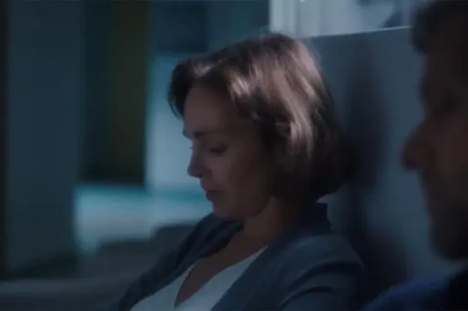 Infidèle épisode 3 crédit : Capture d'écran TF1 replay  - 1280